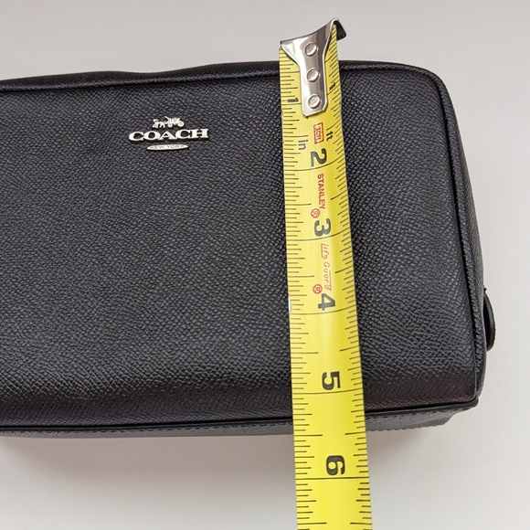 NWOT Coach Black Zippered  Leather Toiletry/Travel/Cosmetic/Case/Bag - Picture 4 of 12